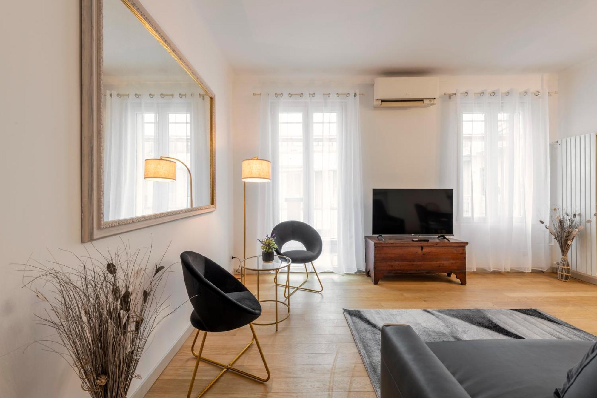Milan Royal Suites - Centro Cadorna Exteriér fotografie