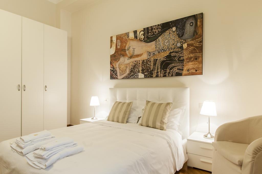 Milan Royal Suites - Centro Cadorna Pokoj fotografie
